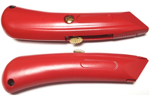 Retractable pocket utility - retractable,